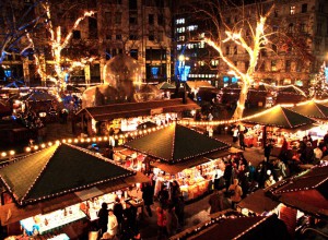 Christmas-Market-Vorosmarty-Square